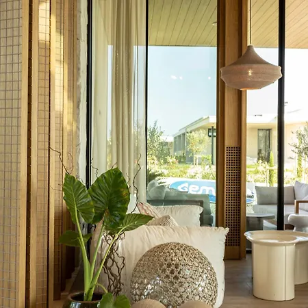 Nyaraló Lioqa Resort Club Villa *