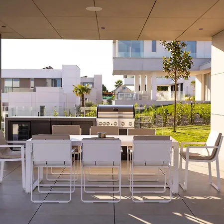 Lioqa Resort Club Villa Nyaraló